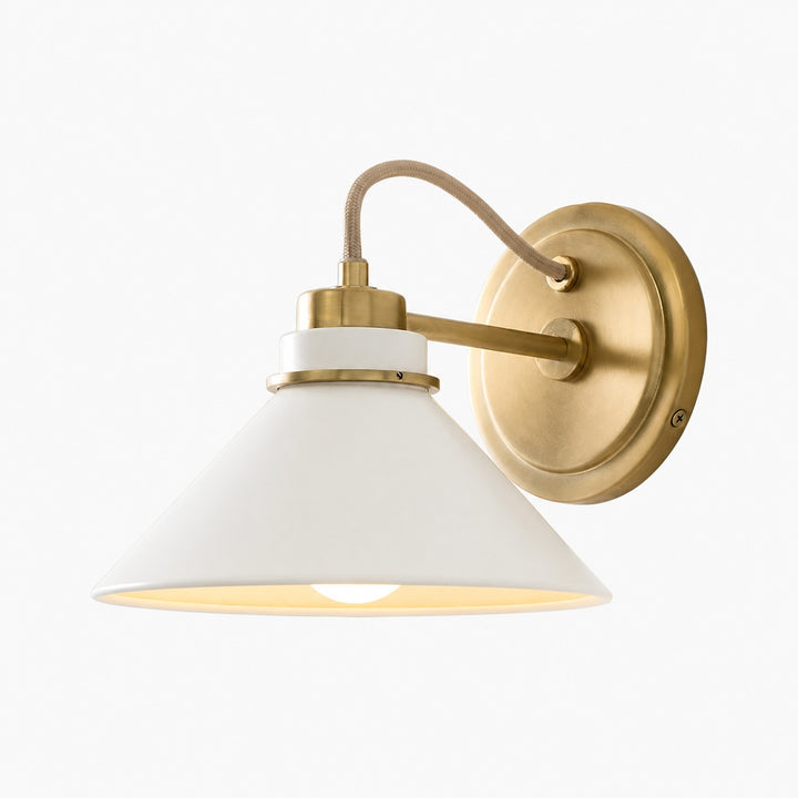 Aurenza Sconce – Farmhouse Wall Light with Metal Accents for Cozy Spaces