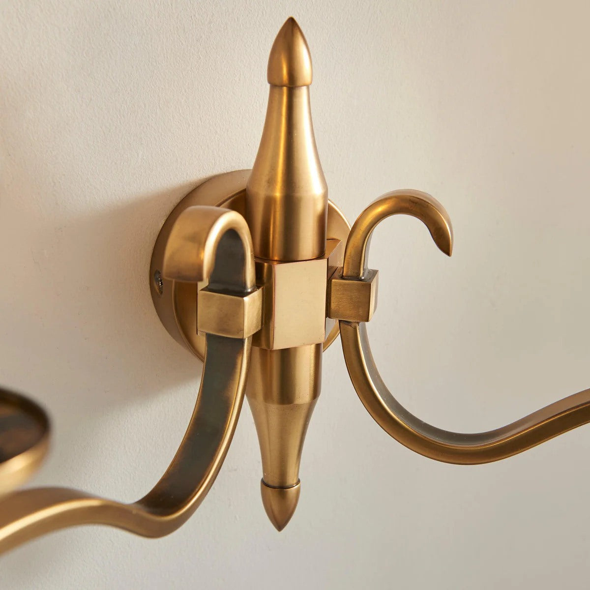 Lunetal Double-Head Wall Sconce – Vintage Metal Glass for Hallway and Bedroom