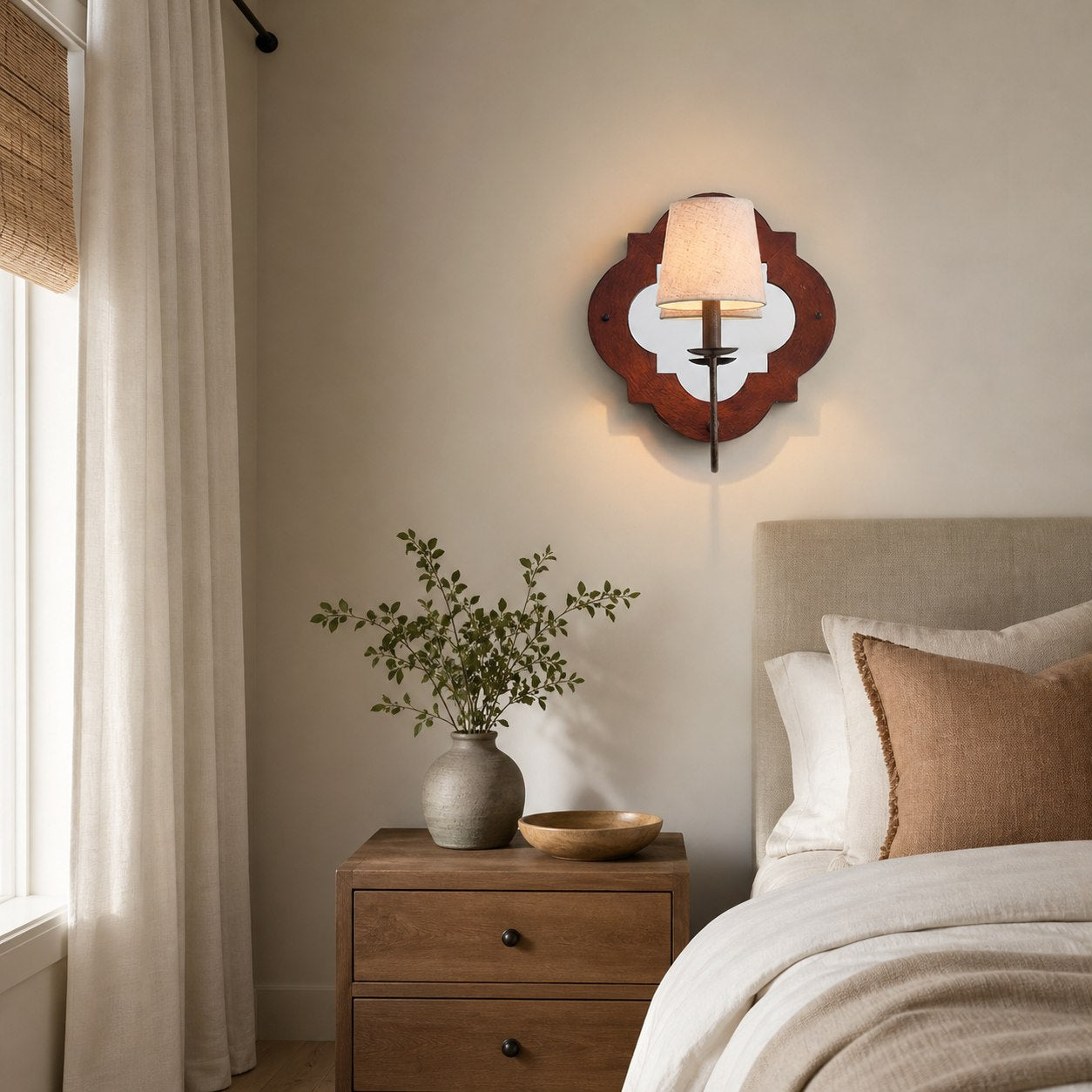Rheam Wall Lamp