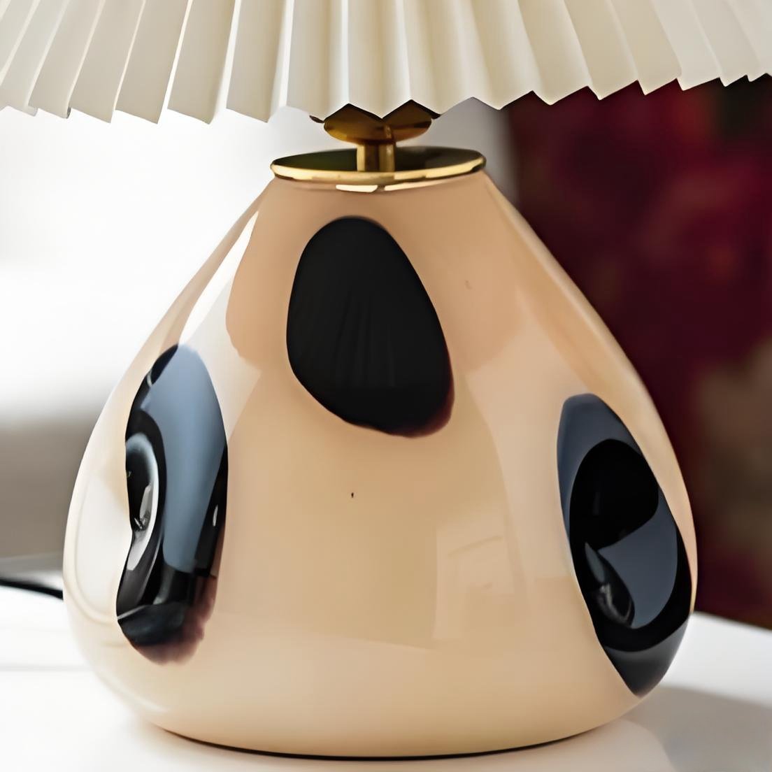 Undara Table Lamp - Pleated Fabric Shade Glass-Base Decorative Lamp for Living Room