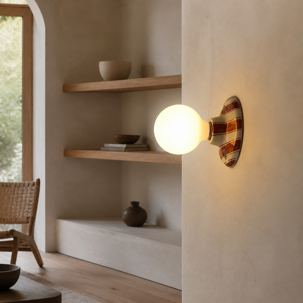 Ambrette Wall Lamp