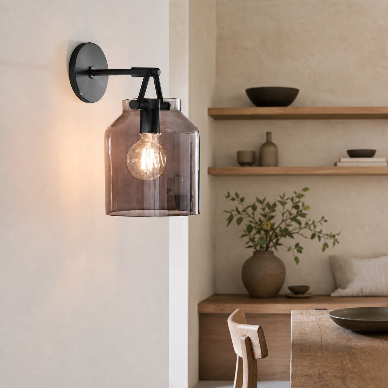 Hanton Modern Minimalist Brass and Glass Sconce – Damp Rated for Bathrooms