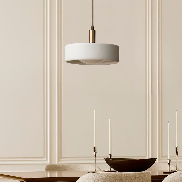 Cerova Modern Ivory Porcelain Pendant Light – Soft Organic Design for Kitchen Island