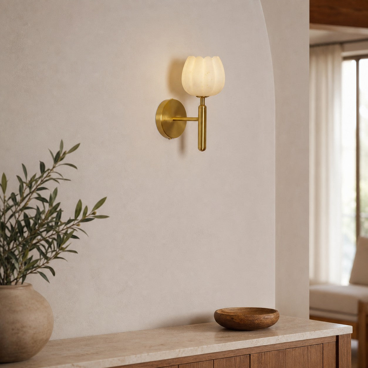 Mian Alabaster Wall Lamp
