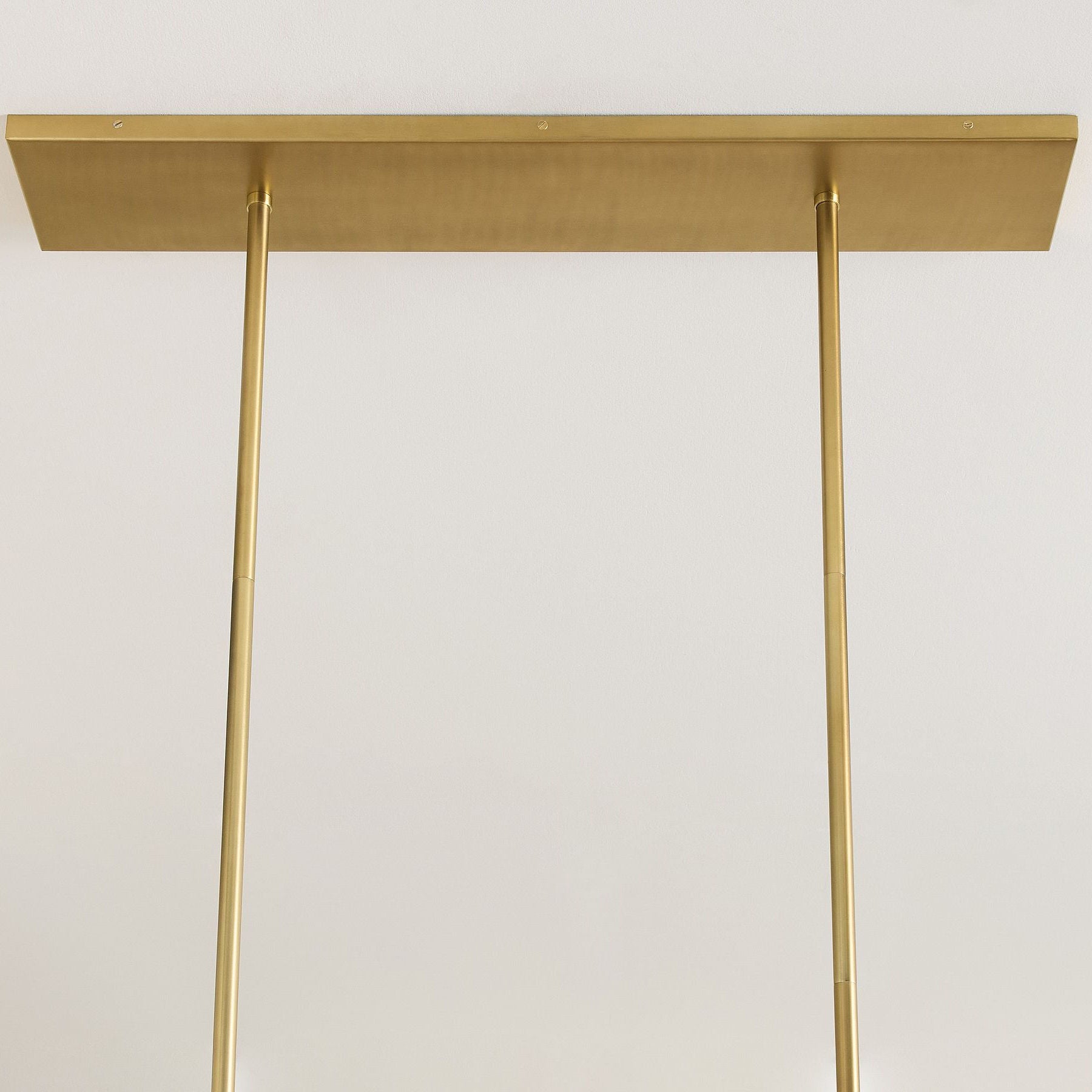 Glavira Modern Linear Glass Chandelier – Elegant Lighting for Contemporary Interiors