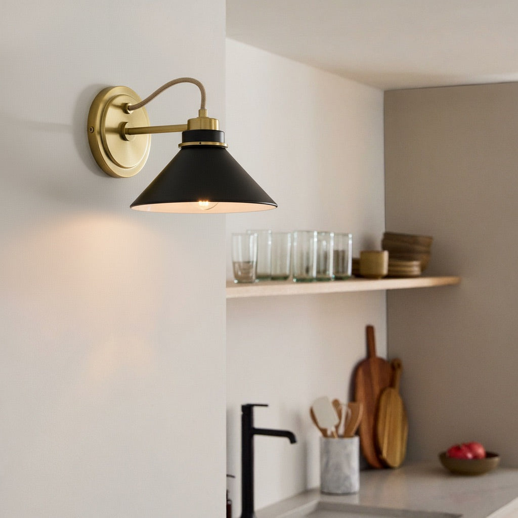 Aurenza Sconce – Farmhouse Wall Light with Metal Accents for Cozy Spaces