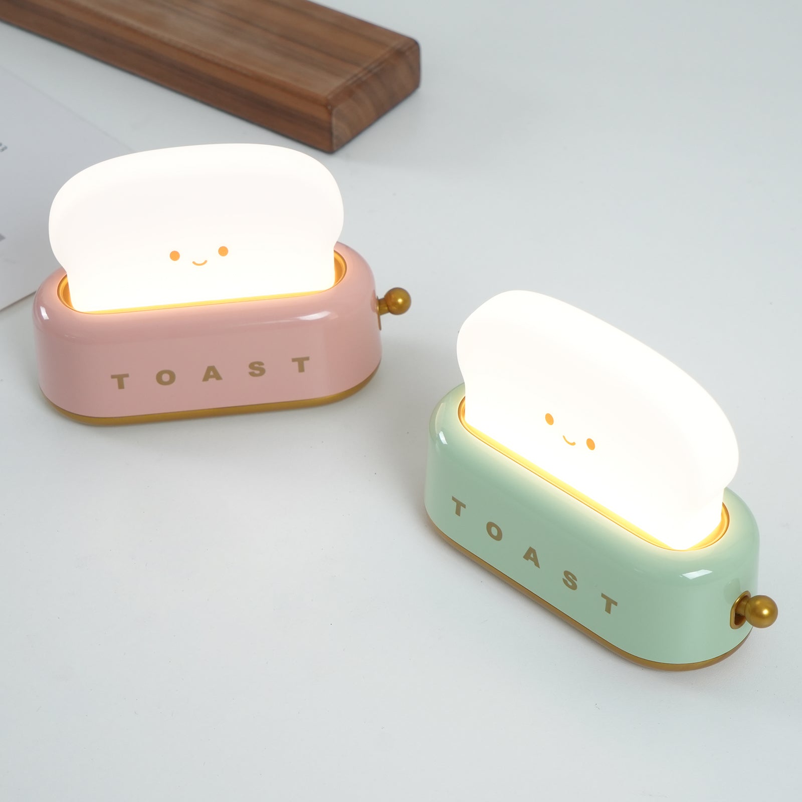 Toaster Lovely Table Lamp