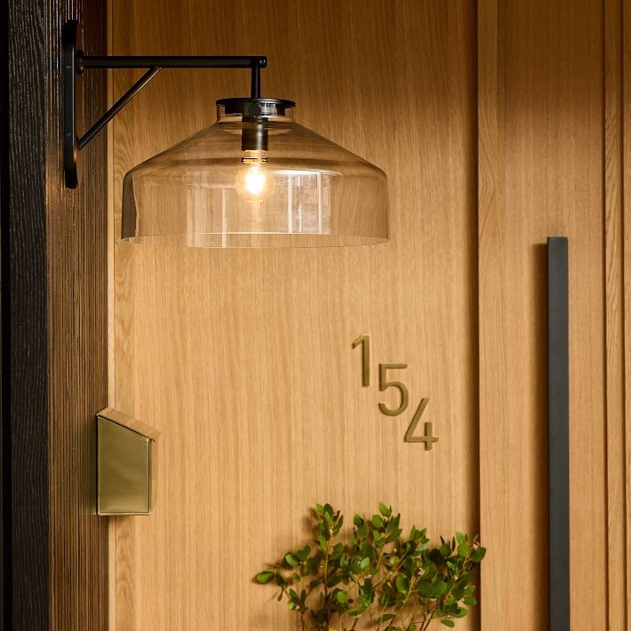 Hanton Minimalist Outdoor Wall Light - Matte Metal Industrial Sconce for Modern Spaces