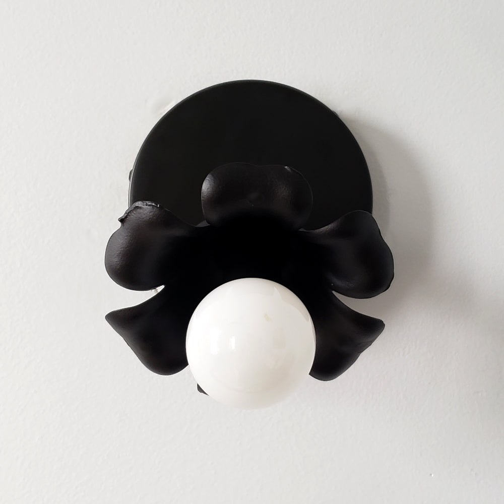 Romantic Brass Sconce - Adjustable Flower Cup Wall Light for Cozy Spaces