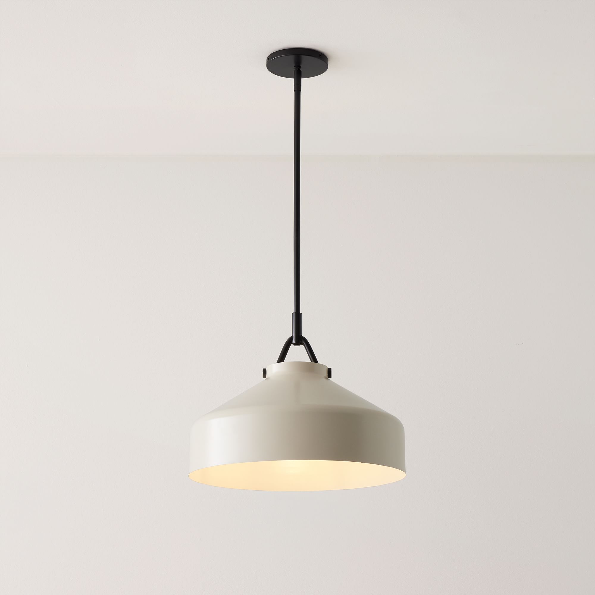 Hanton Modern Metal Pendant Light - Hanging Lamp for Kitchen