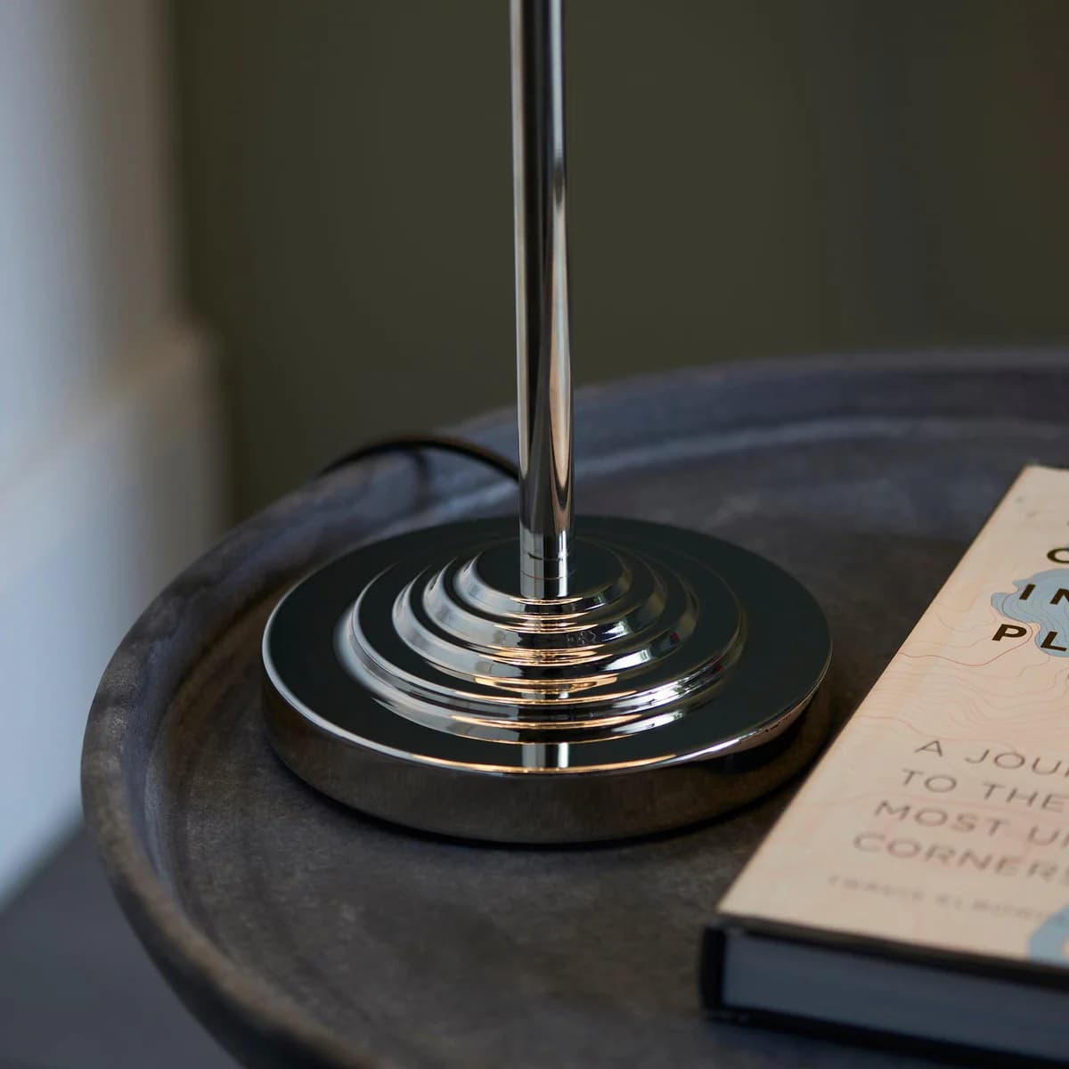 Tela 1‑Light and 3‑Light Table Lamp – Modern Linen & Metal for Bedside or Living Room