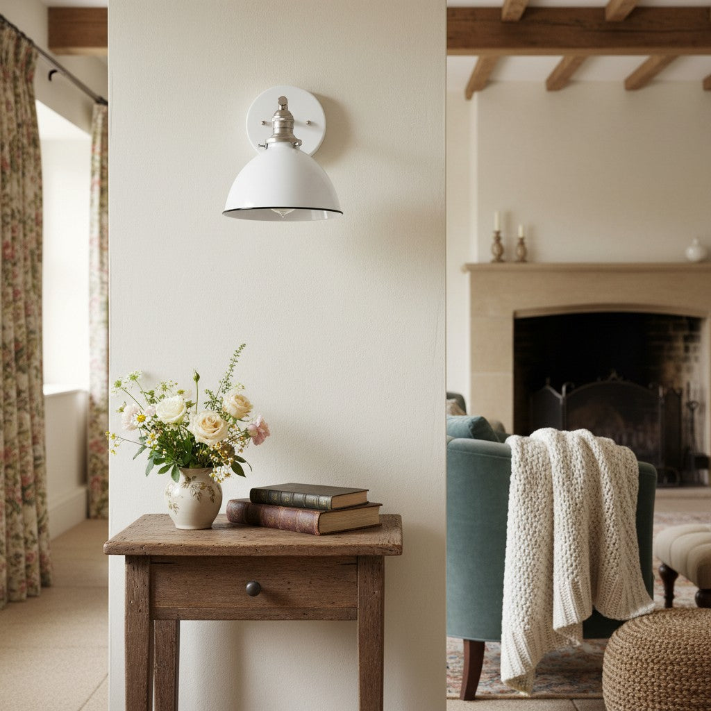 Conique Metal Contemporary Wall Light – Durable Metal Sconce for Bathroom or Hallway