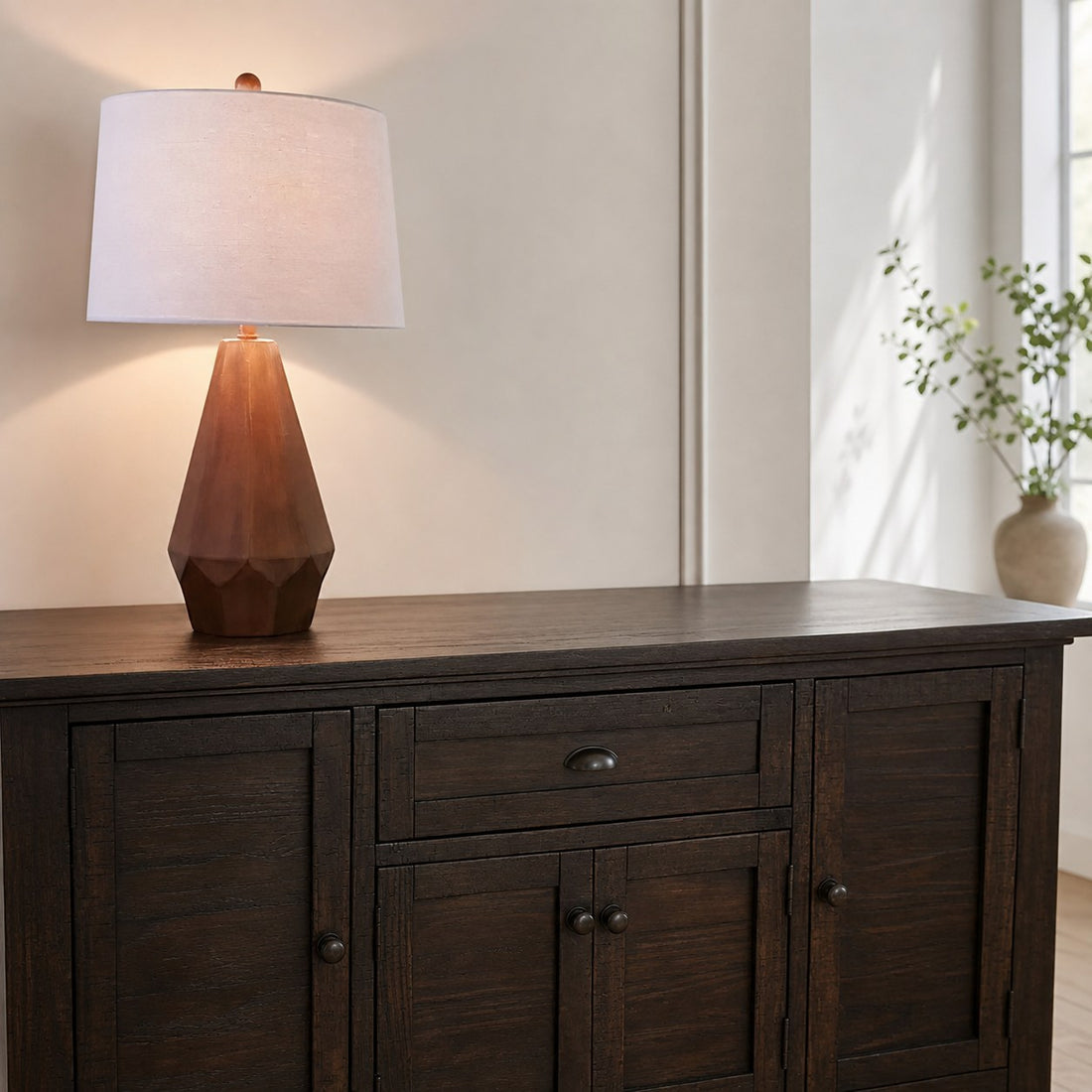 Vaughn Table Lamp
