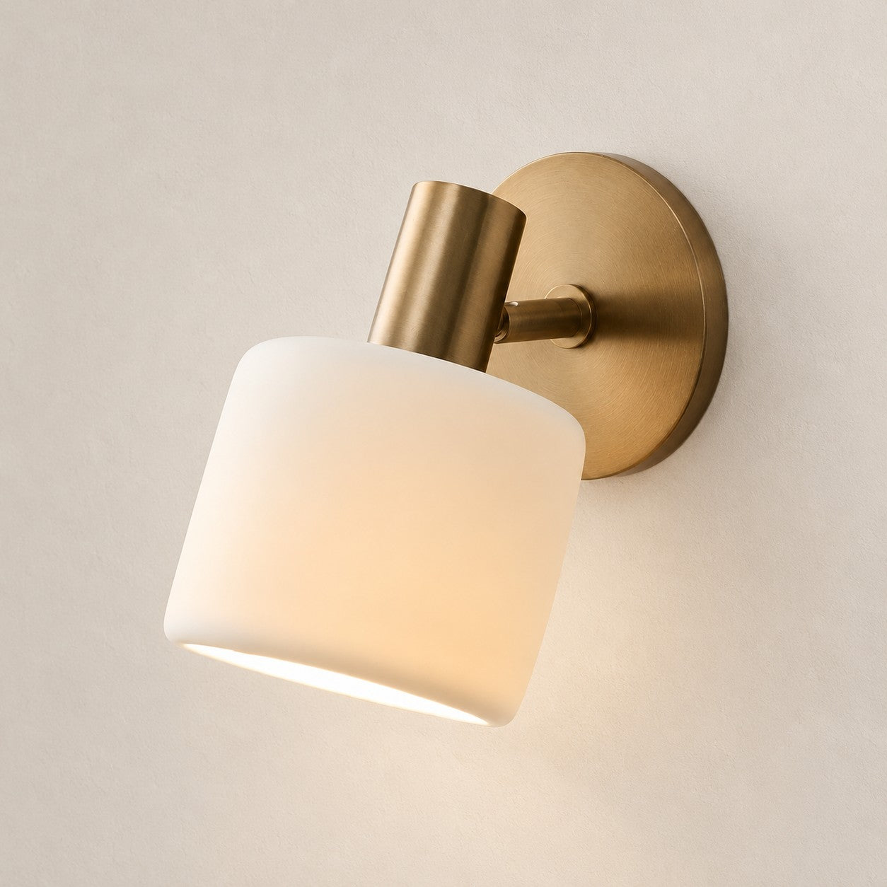 Cerova porcelain sconce, style B, white