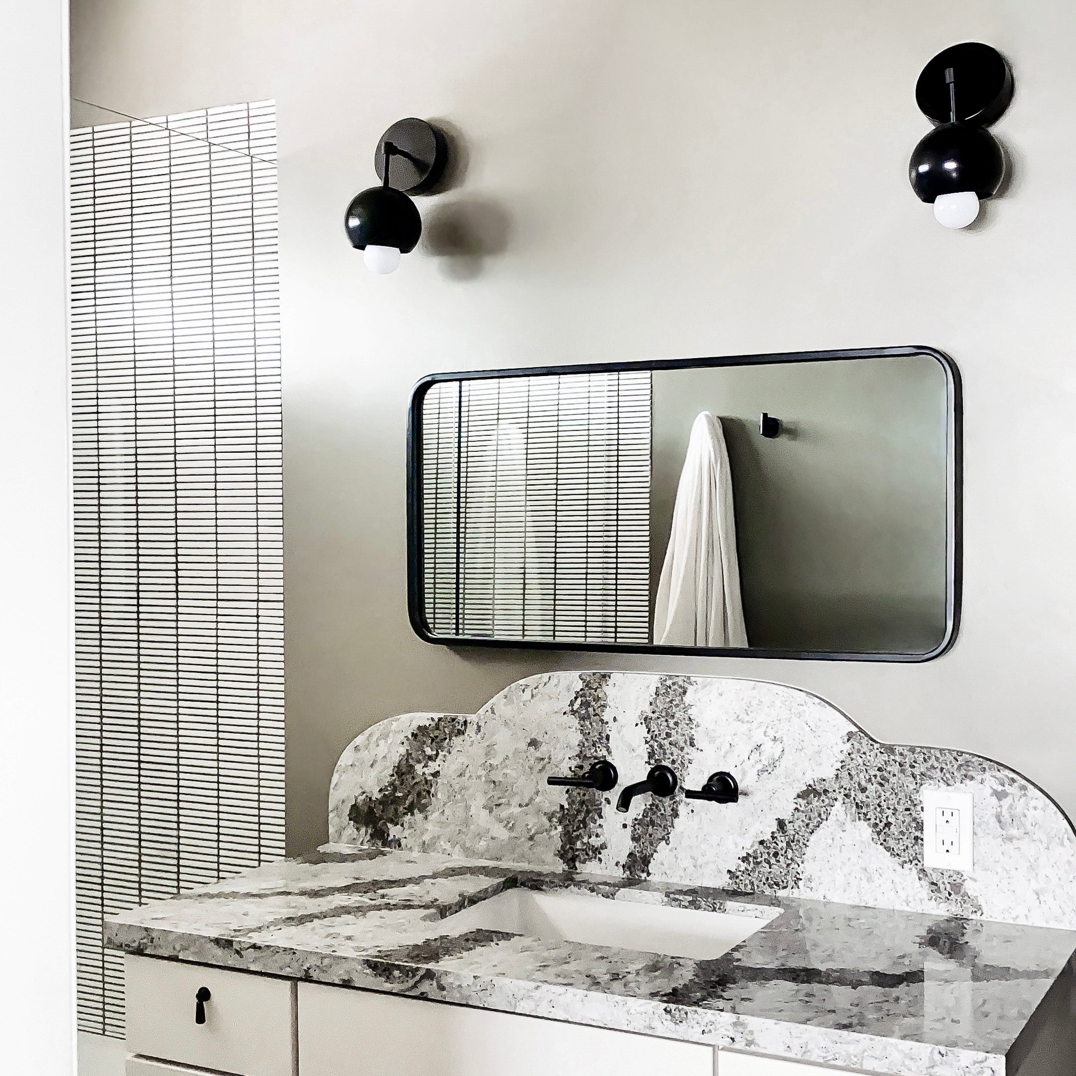 Soft Lighting Matte Black Wall Globe Sconce