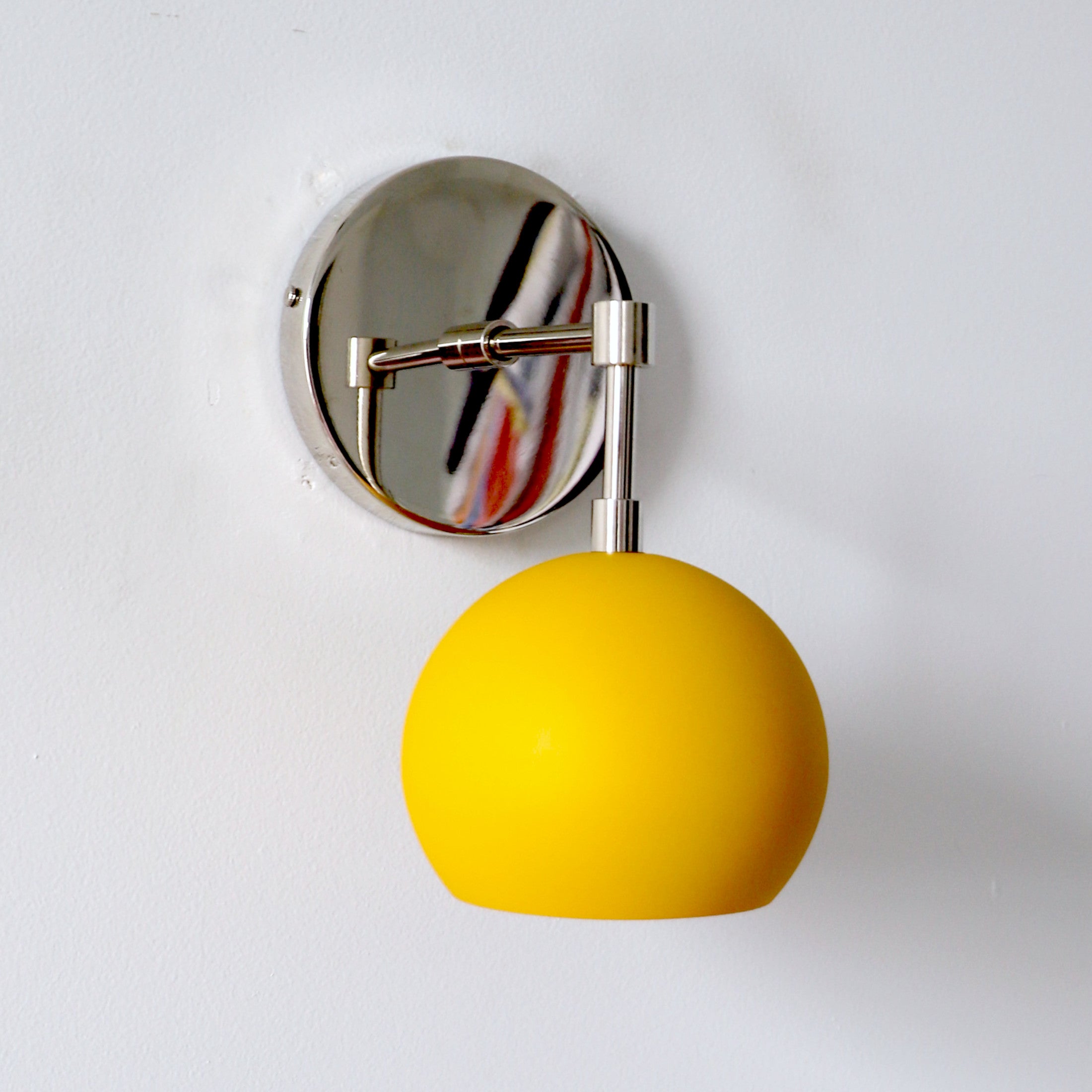 Accent Lighting Globe Wall Sconce in Sunshine Yellow