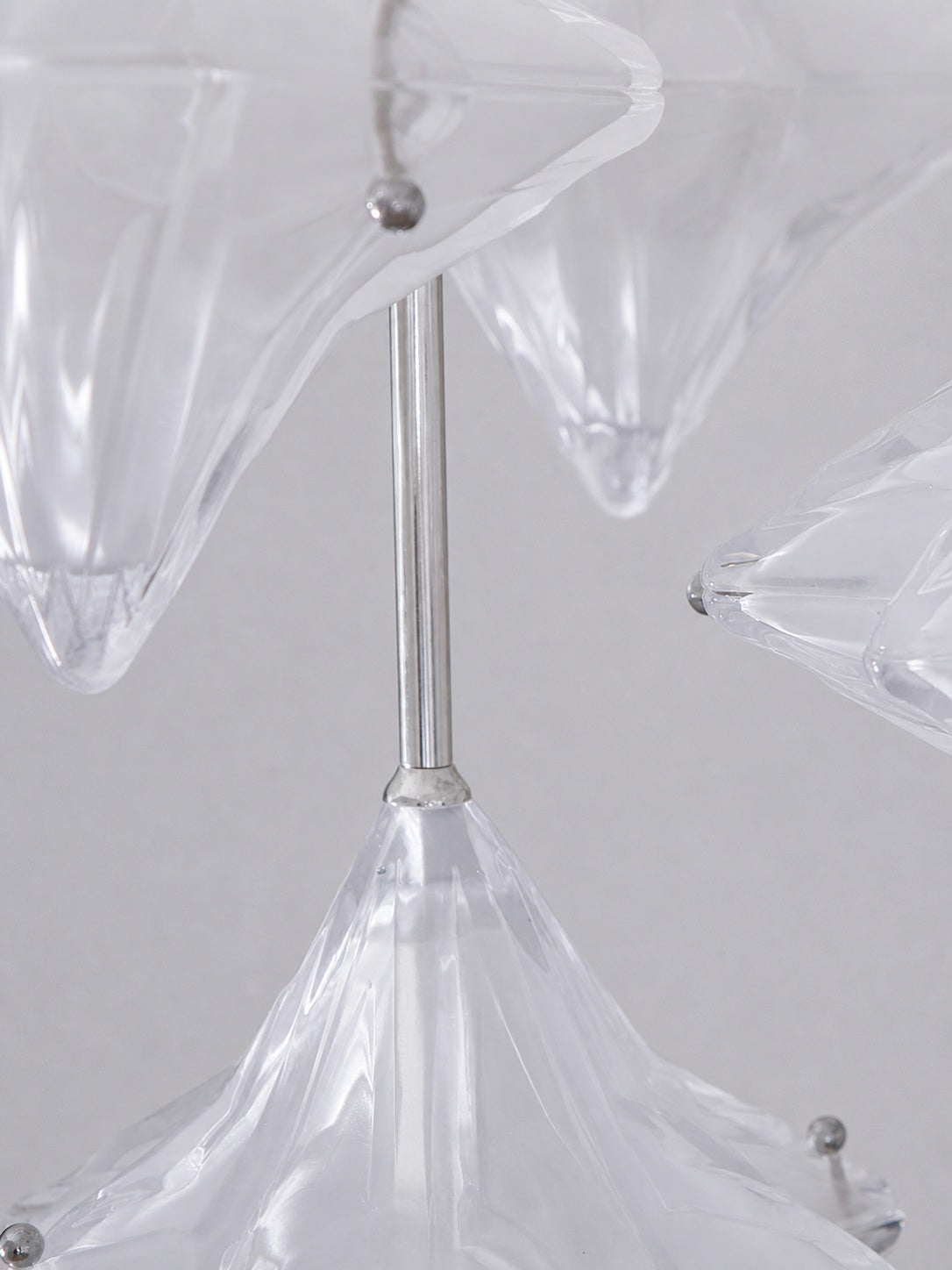 Art Deco Astris Elara Star Pendant Light – Frosted Glass Pendant with Geometric Style