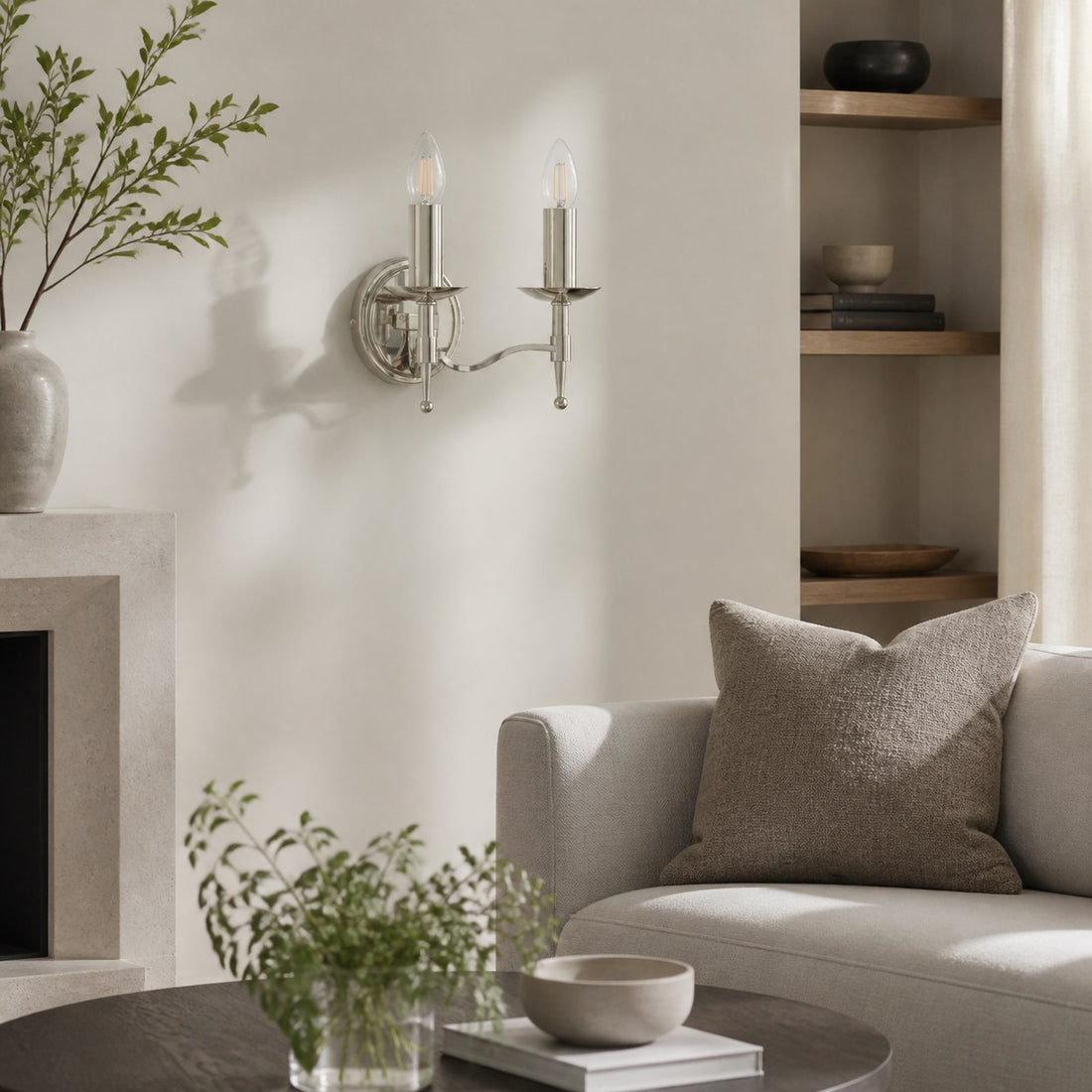 Tela Classic Wall Sconce Metal Wall Light - Elegant Wall Sconce Ideal for Hallway or Living Room