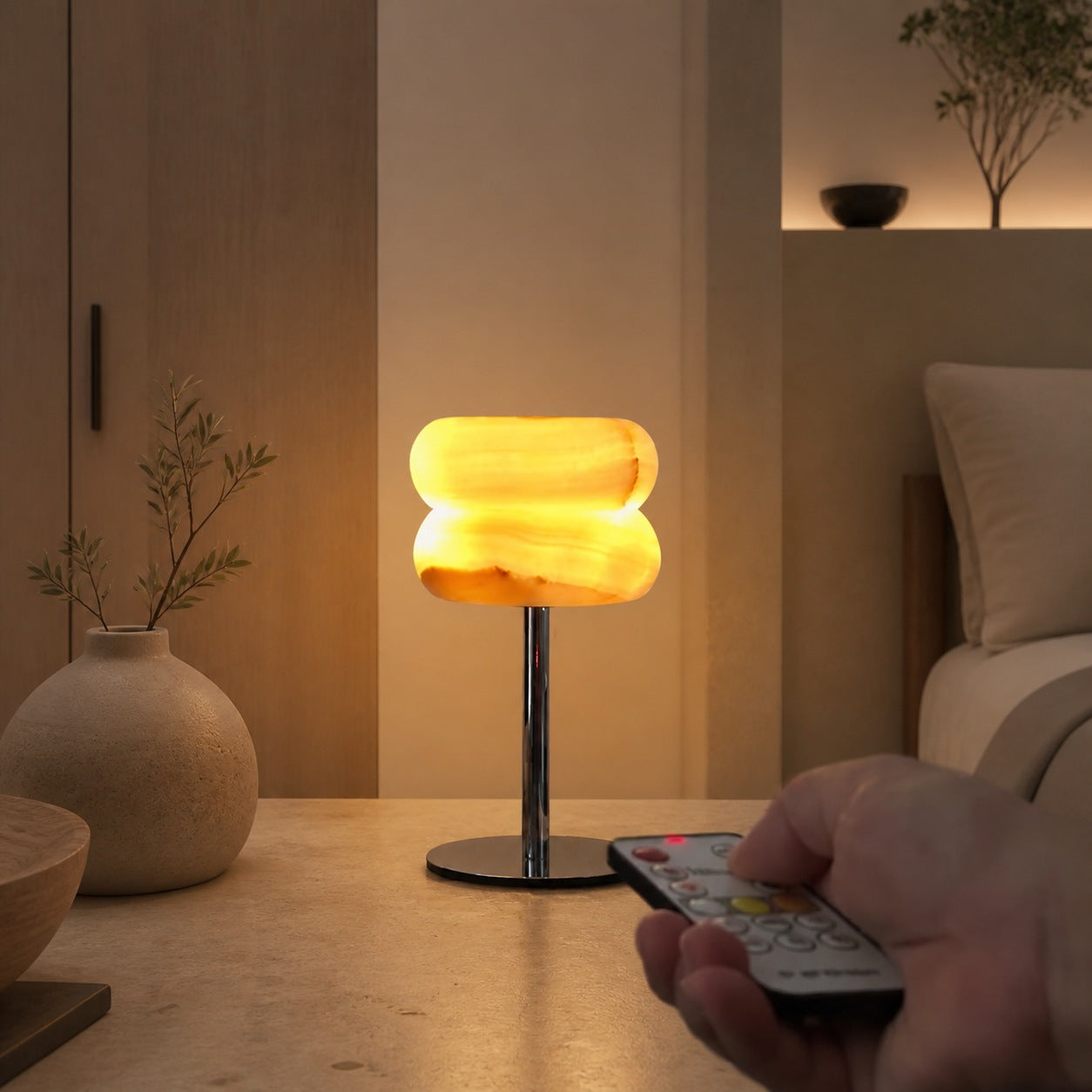 Jade Donut Table Lamp