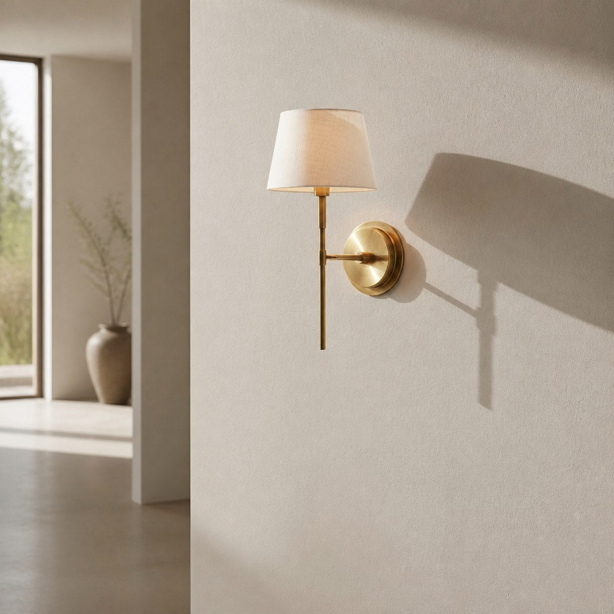 Cremaris Metal Wall Light with Fabric Shade - Timeless Sconce for Interior Lighting