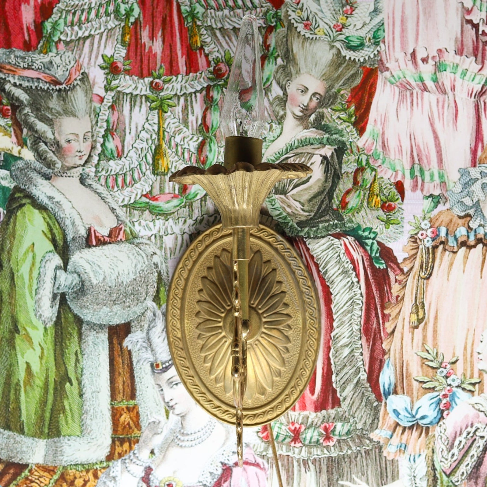 Victorian Inspired Brass Sconce Wall Light - Floral Cup & Leaf Arm Accent