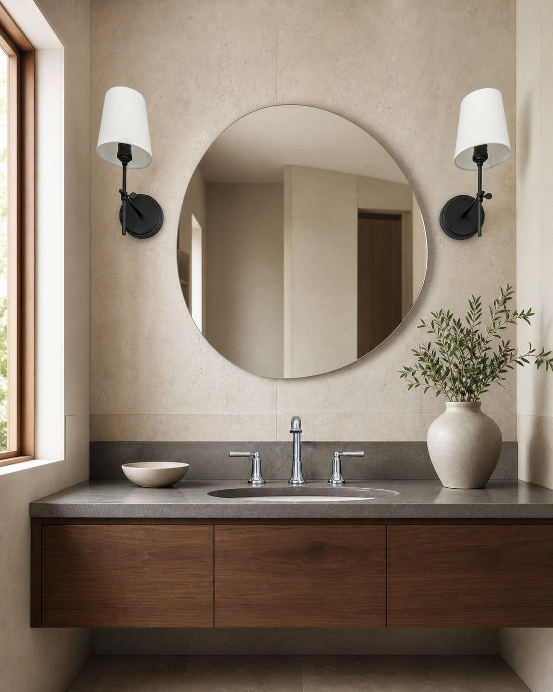 Bryant Wall Lamp