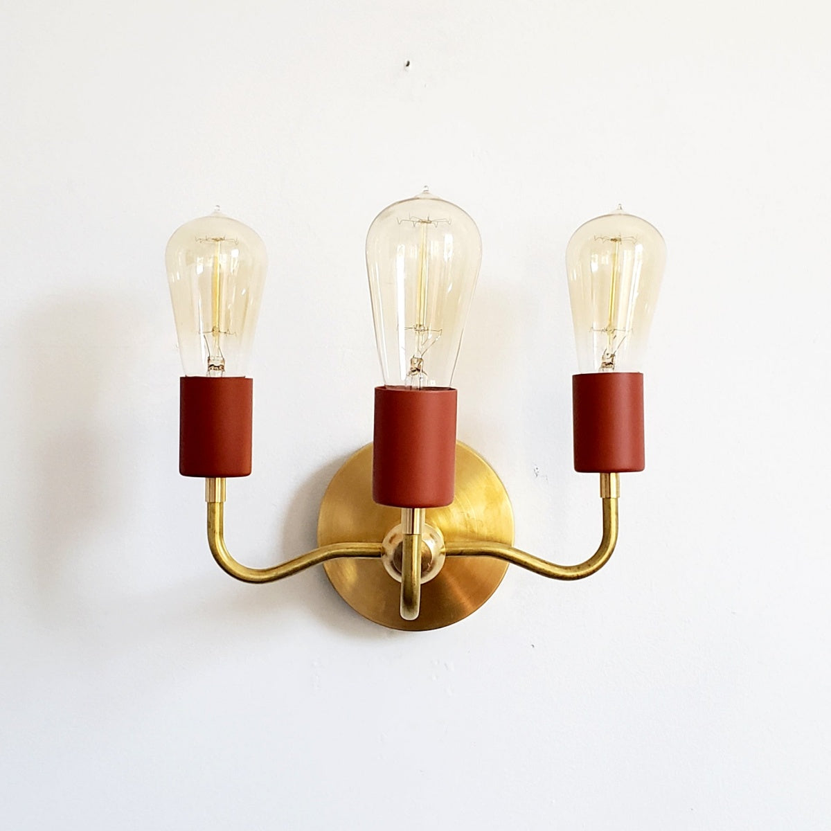 Vintage Style Elegant Three - Arm Metal Wall Sconce