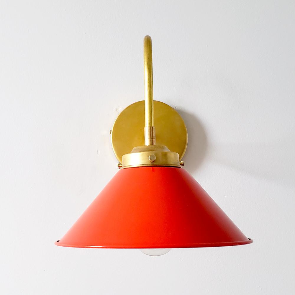 Curved Arm Wall Sconce - Accent Lighting For Bedroom & Hallway