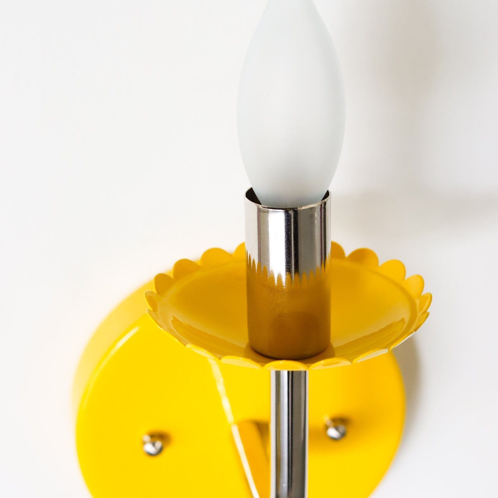 Decorative Wall Sconce Lighting - Retro Minimalist Style for Any Room