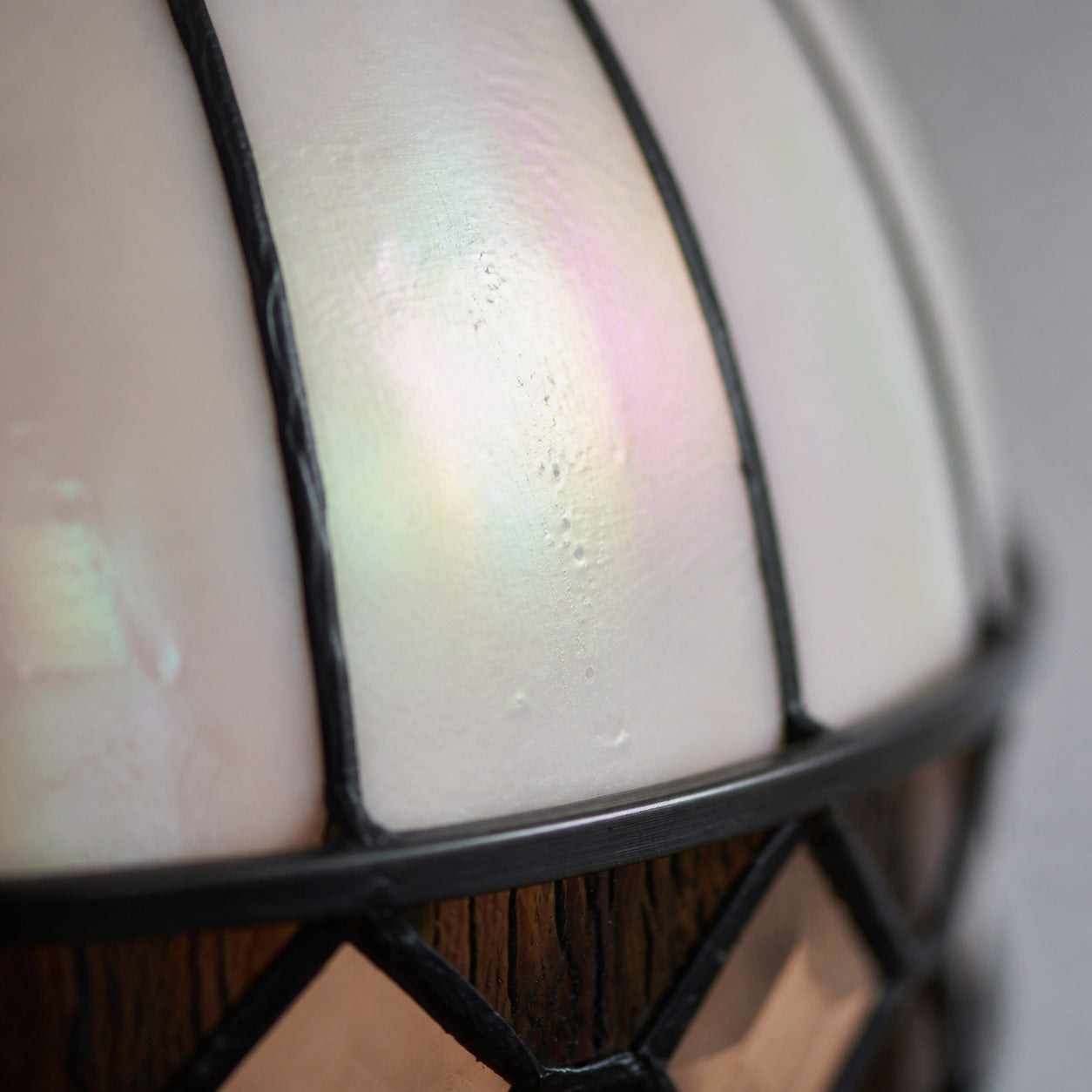 TF Fargo Tiffany Style Globe Pendant – Handcrafted Art Glass Sphere Light for Kitchen Island