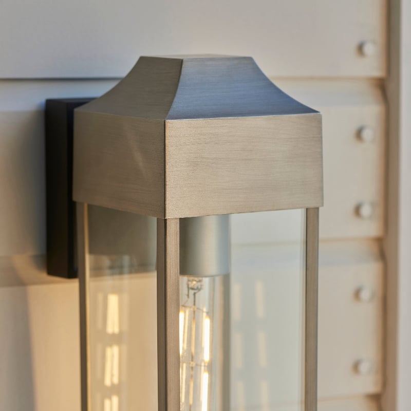 Georgon Exterior Wall Lantern Light – Clear Glass Shade, Classic Architectural Style for Outdoor Spaces