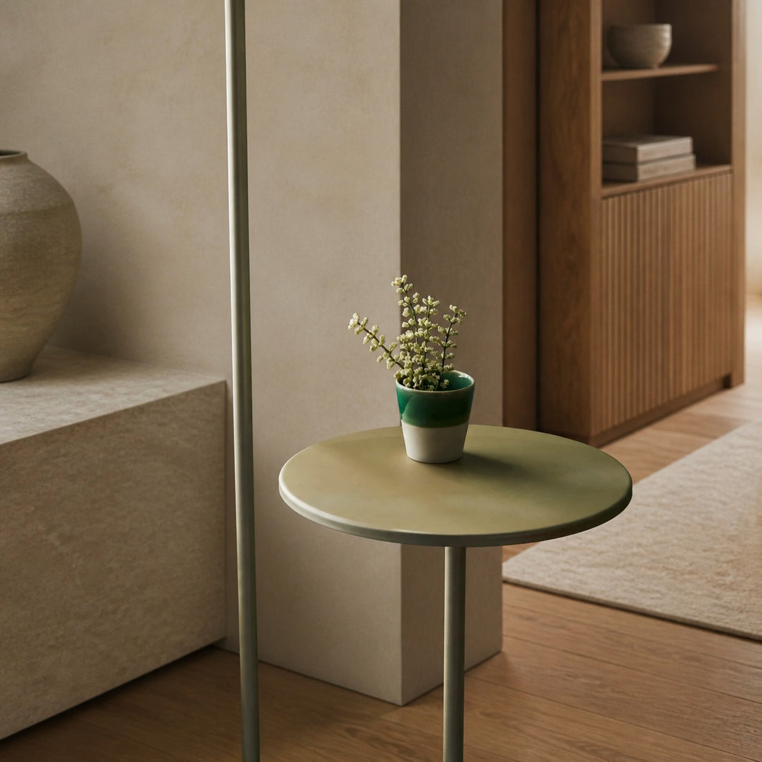 Lirra Multi-Functional Floor Lamp with Table-Top Design – Stylish Standing Lamp for Living Areas