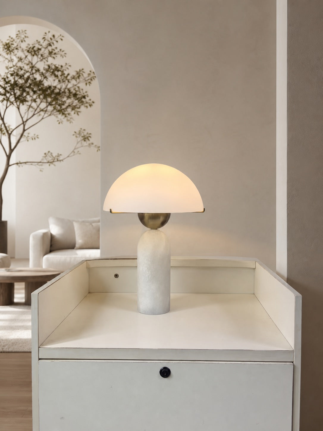 Peono Alabaster Table Lamp