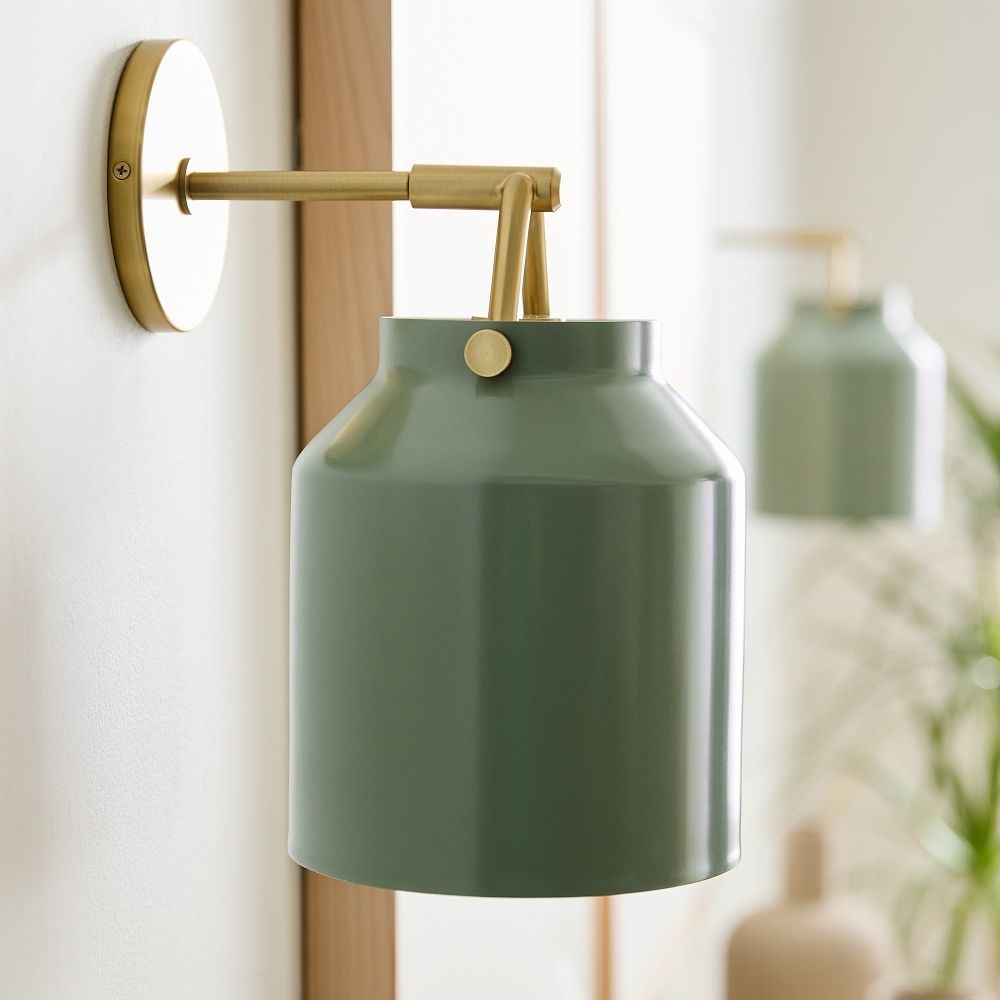 Hanton Modern Minimalist Brass and Glass Sconce – Damp Rated for Bathrooms