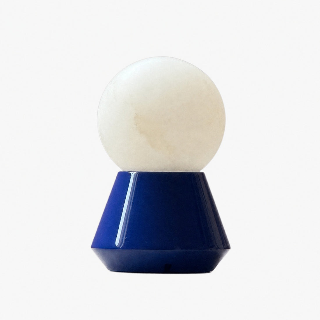 Bilia Mini Table Lamp (Built-in Battery)
