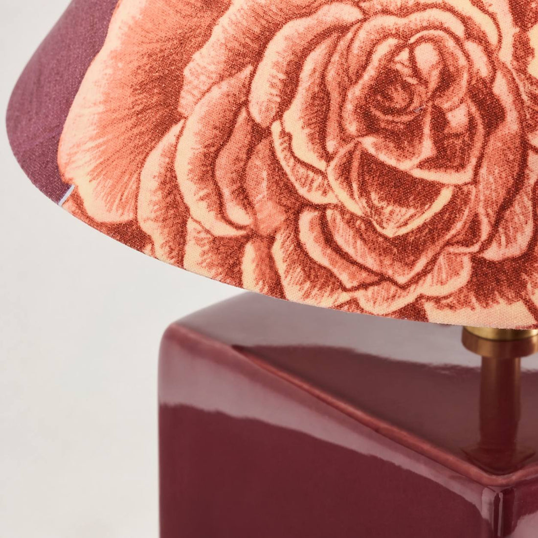 Aeva Ceramic Table Lamp - Modern Grace Design with Playful Polish