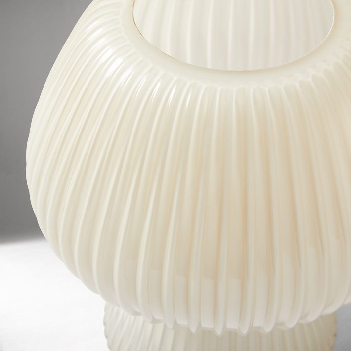 Novarise Ribbed Glass Table Lamp – Textured Glass Accent Lighting