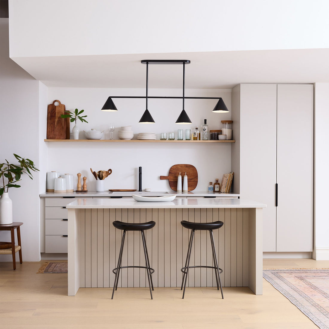 Modern Brivana Lighting – Metal Chandelier Collection