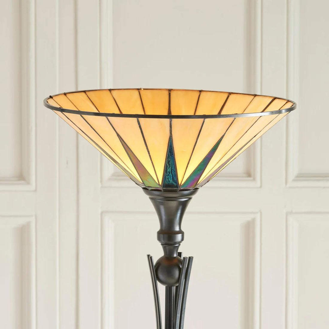 TF Dark Star Stained Glass Star Pattern Floor Lamp – Tiffany Style Uplighter for Living Rooms