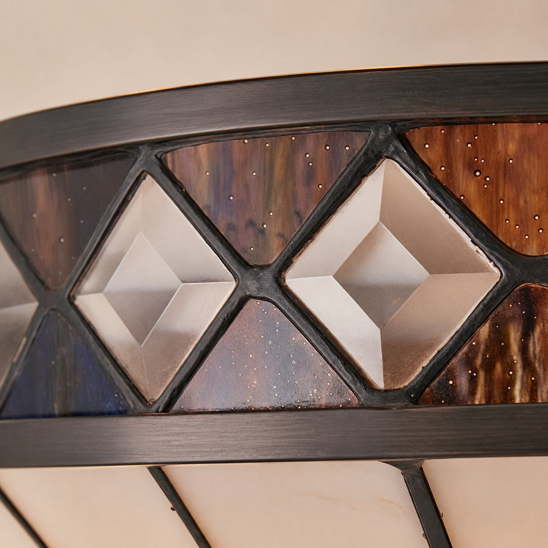 TF Fargo Art Deco Wall Light with Diamond Motif Design  – Glass Wall Sconce for Hallway & Bedroom