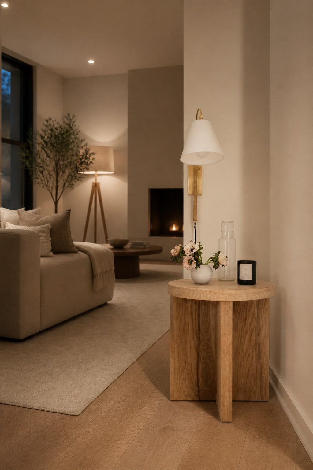 Curves Plug-In Sconce