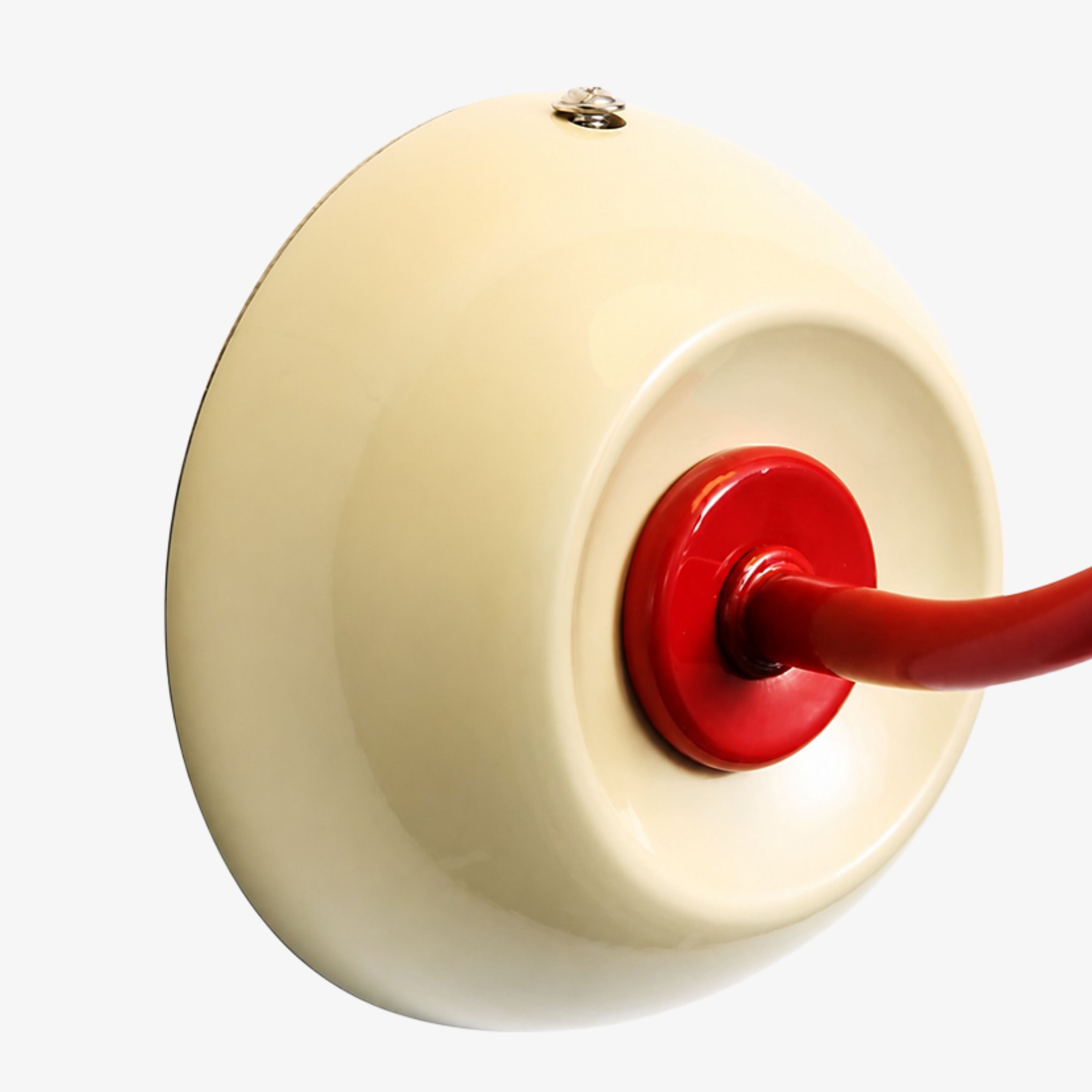 Off-White rounded backplate detail