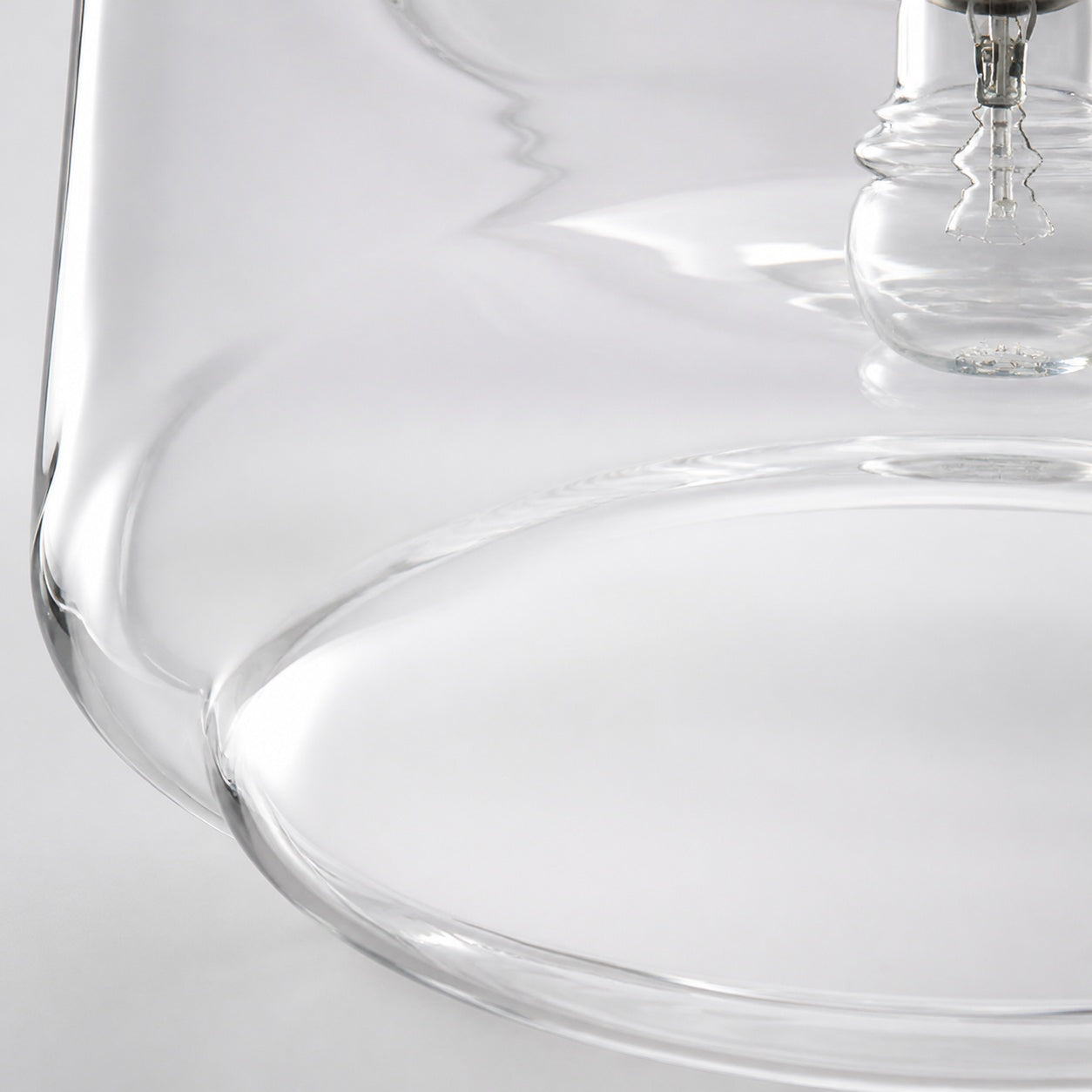 Ulavione Elegant Style Flush Mount Ceiling Fixture with Classic Form for Interior Spaces