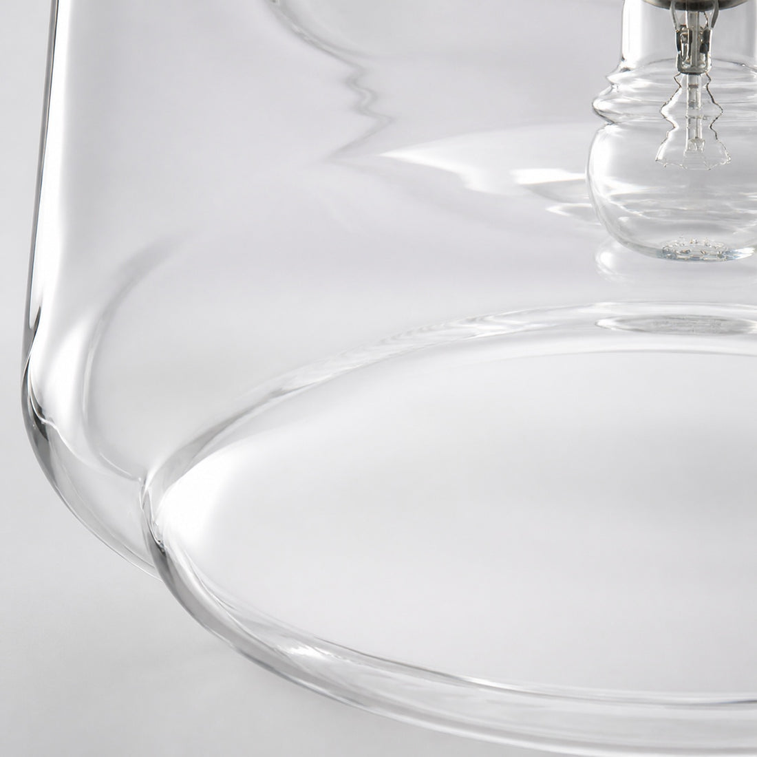 Ulavione Elegant Style Flush Mount Ceiling Fixture with Classic Form for Interior Spaces