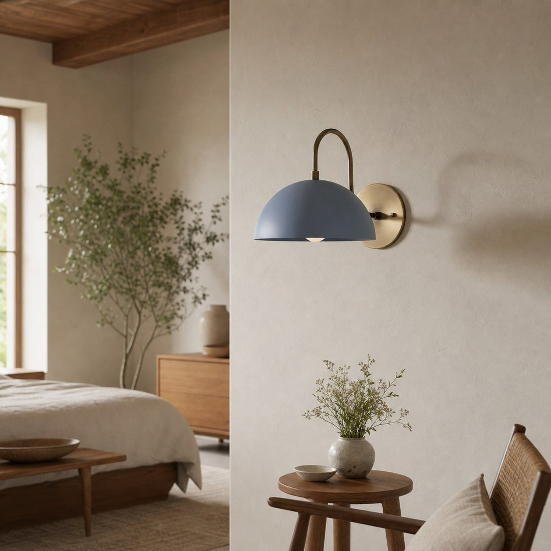 Curva Metal  Industrial Wall Sconce - Curved Brass Arm - Hammered Dome Light Fixture