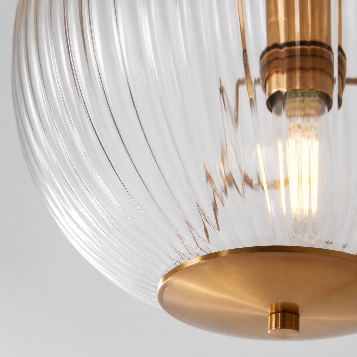 Luntra Ribbed Glass Uplighter Flush – Elegant Ceiling Light for Hallways and Bedrooms