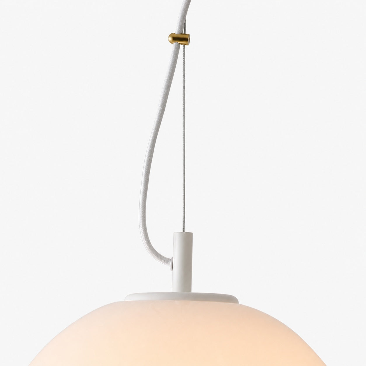 Lumivelle Minimalist Glass Pendant – Adjustable Height Dimmable Design