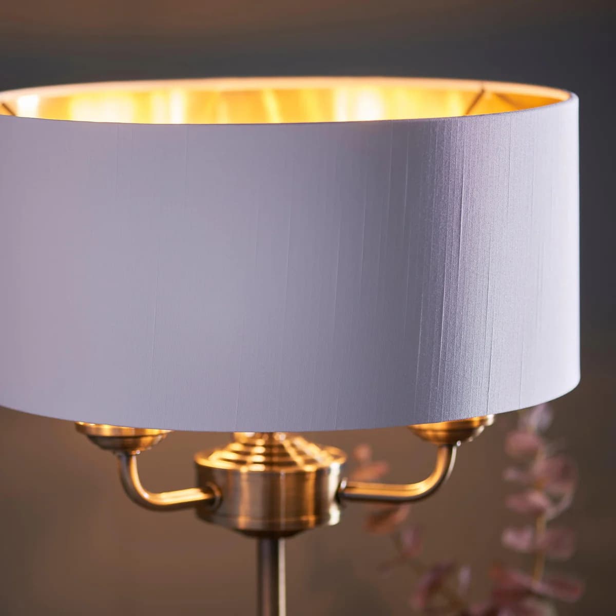 Tela 1‑Light and 3‑Light Table Lamp – Modern Linen & Metal for Bedside or Living Room