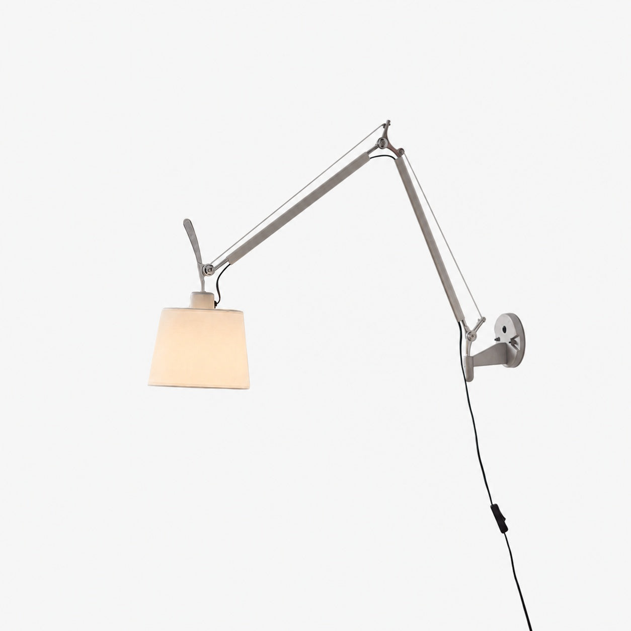 Velthea Plug-in Wall Lamp