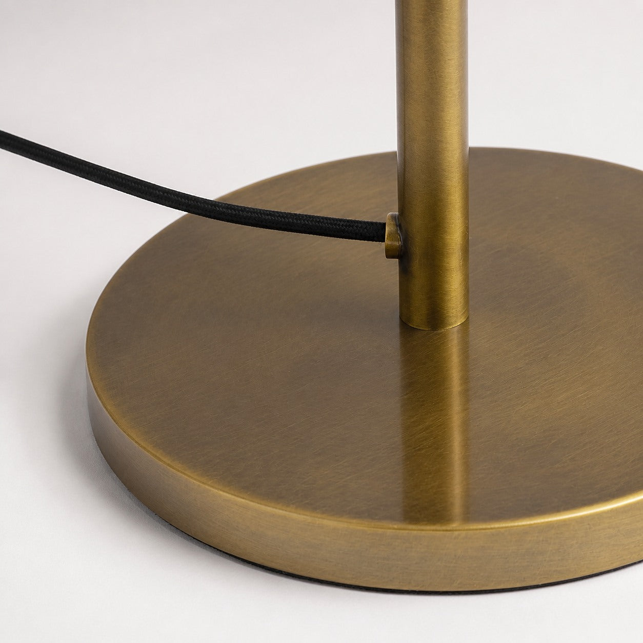 Rowan Articulating Floor Lamp - Adjustable Iron Design for Task Lighting